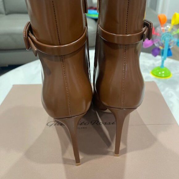 Gianvito Rossi Linsay Bootie 95 - Picture 3 of 5